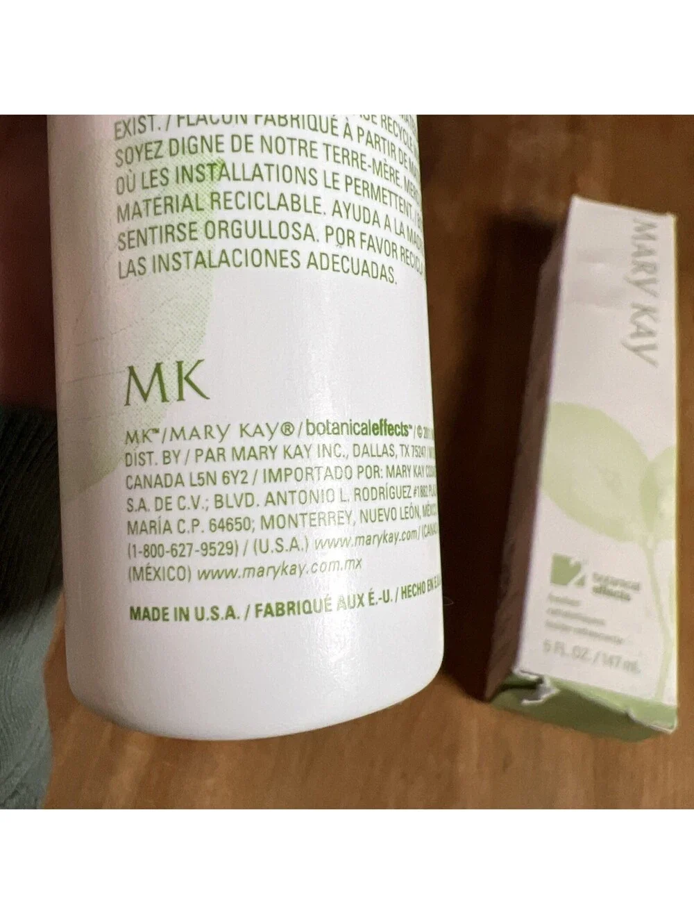 Mary Kay Botanical Effects Formula 2 FRESHEN 5 Fl Oz Normal/Sensitive 049807
